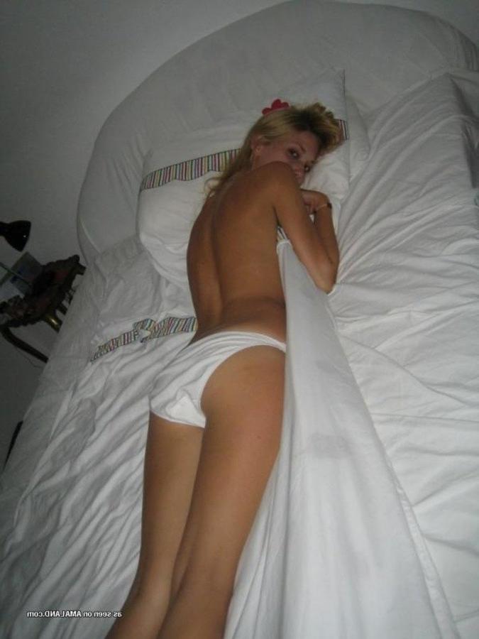 11P Compilation of a perky blonde gf posing topless in her room