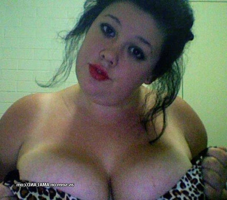 10P Compilation of a horny bbw displaying her huge breasts