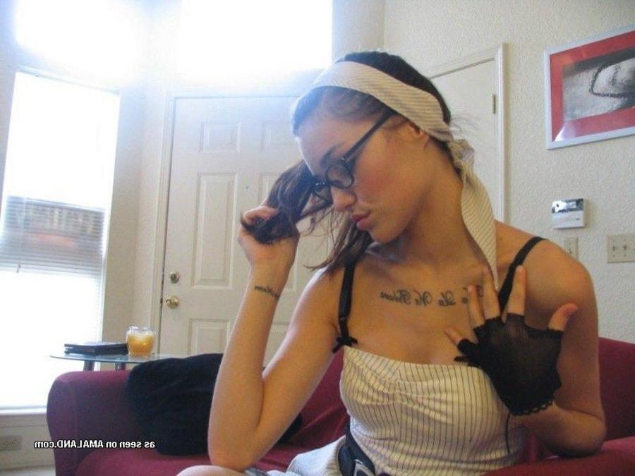 12P Compilation of amateur alternative chicks teasing their BFs