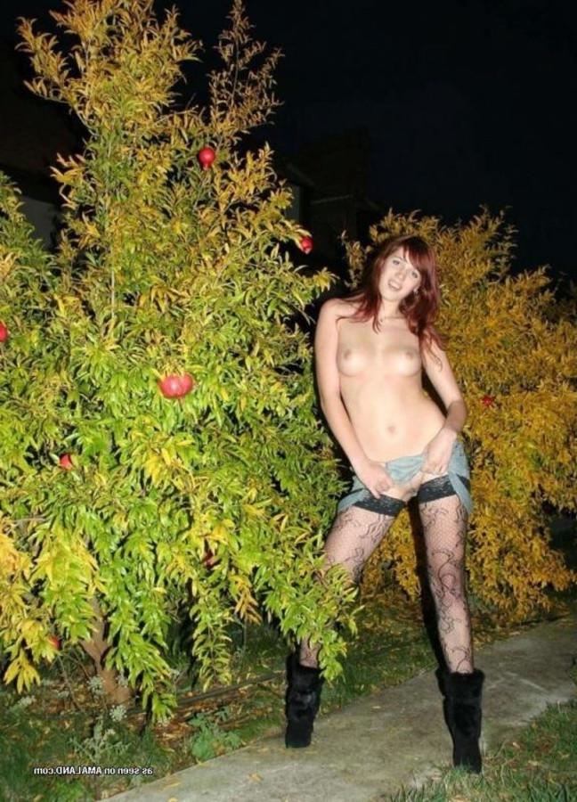 12P Compilation of a hardcore slutty chick posing sleazy