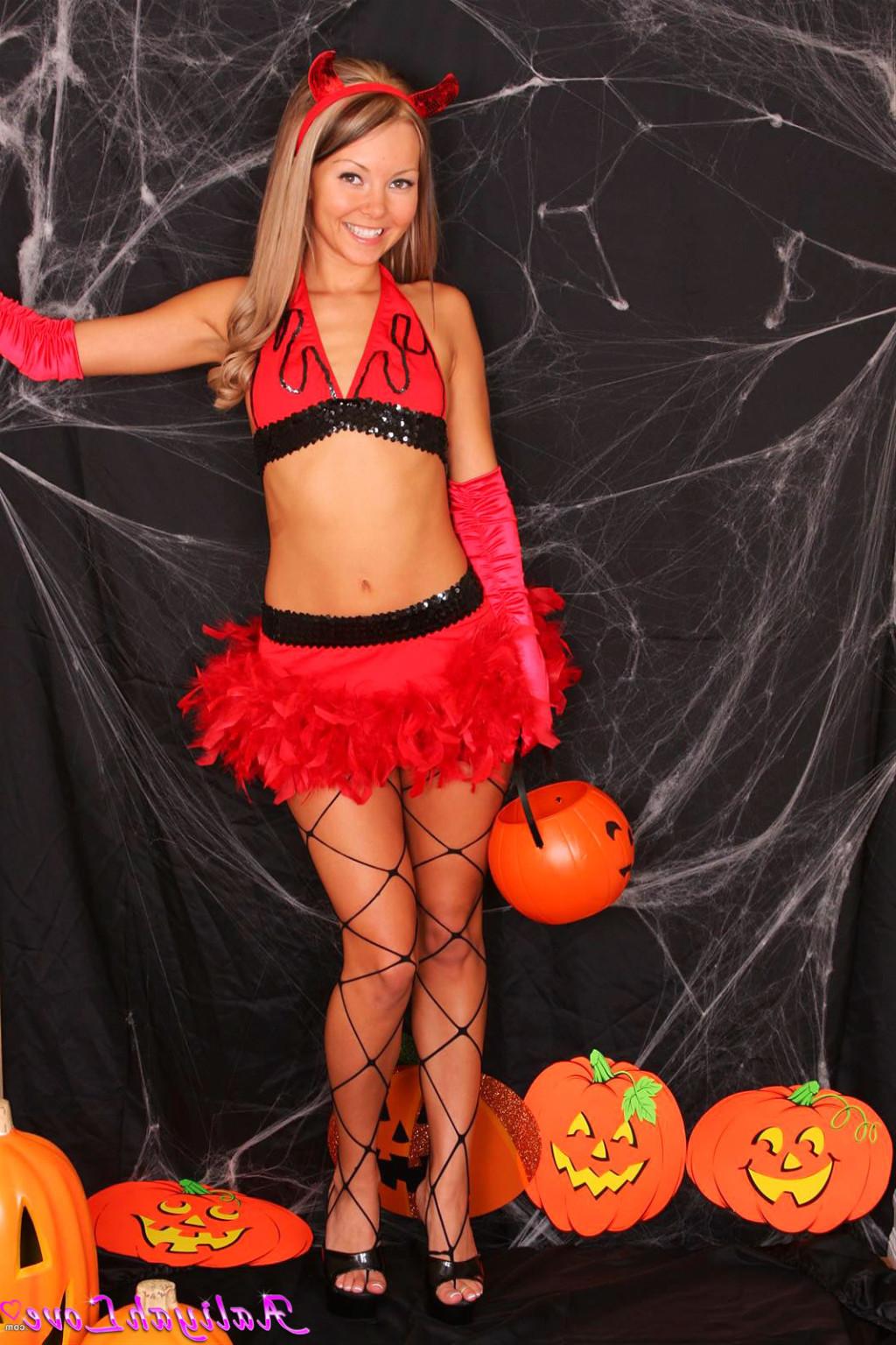 18P Aaliyah Love is a horny little devil for Halloween