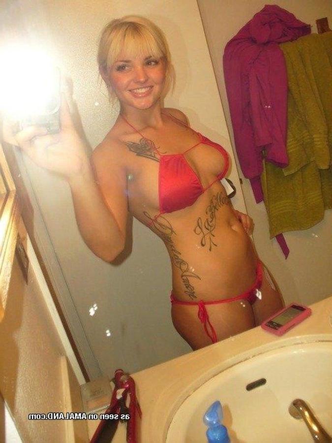 10P Compilation of sexy inked babes showing their fine bodies
