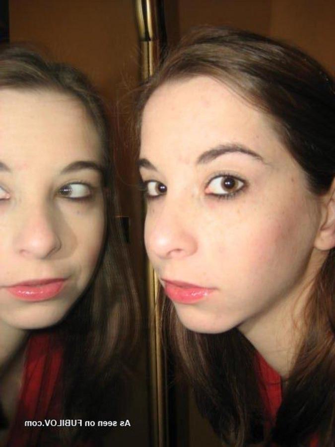 9P Picture compilation of an amateur skinny GF selfshooting