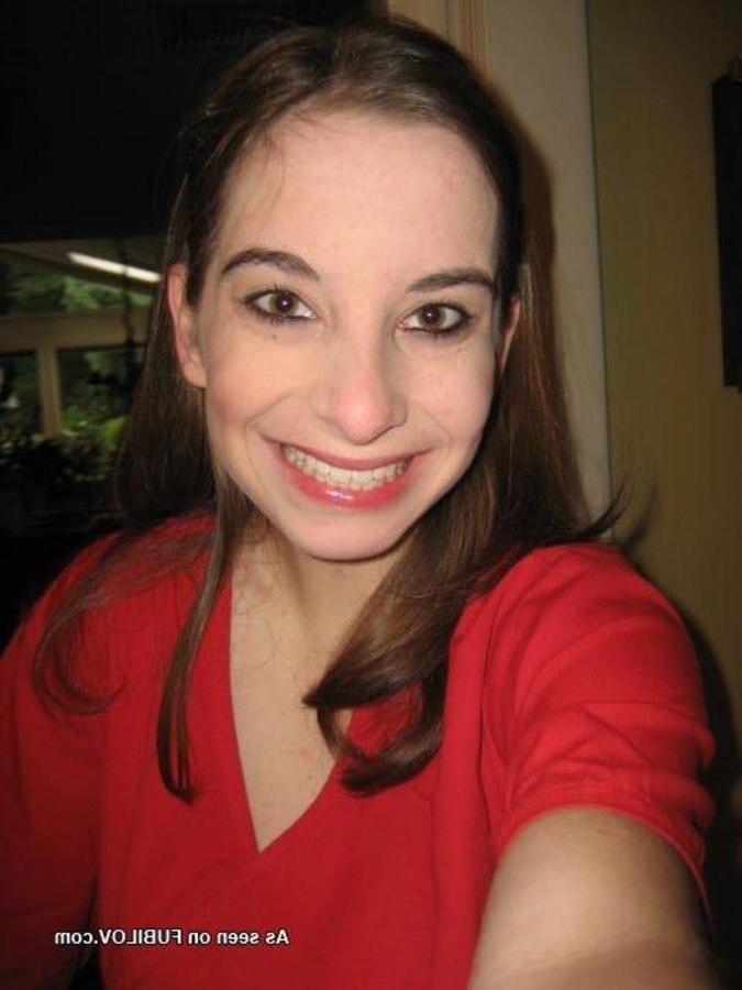9P Picture compilation of an amateur skinny GF selfshooting