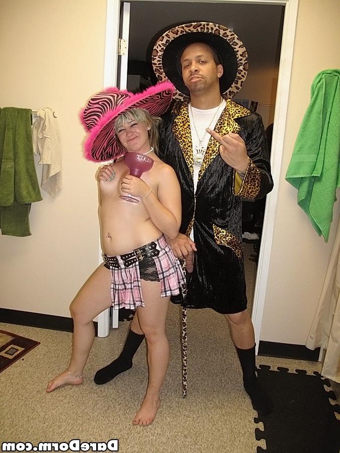 16P College coeds dorm party
