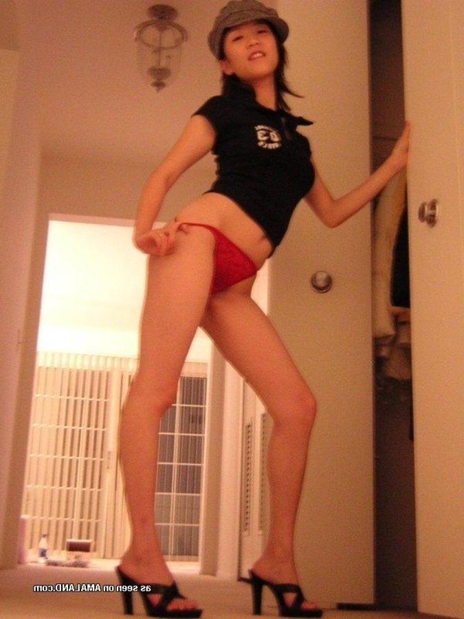 10P Compilation of a Korean cutie in heels and thong panties