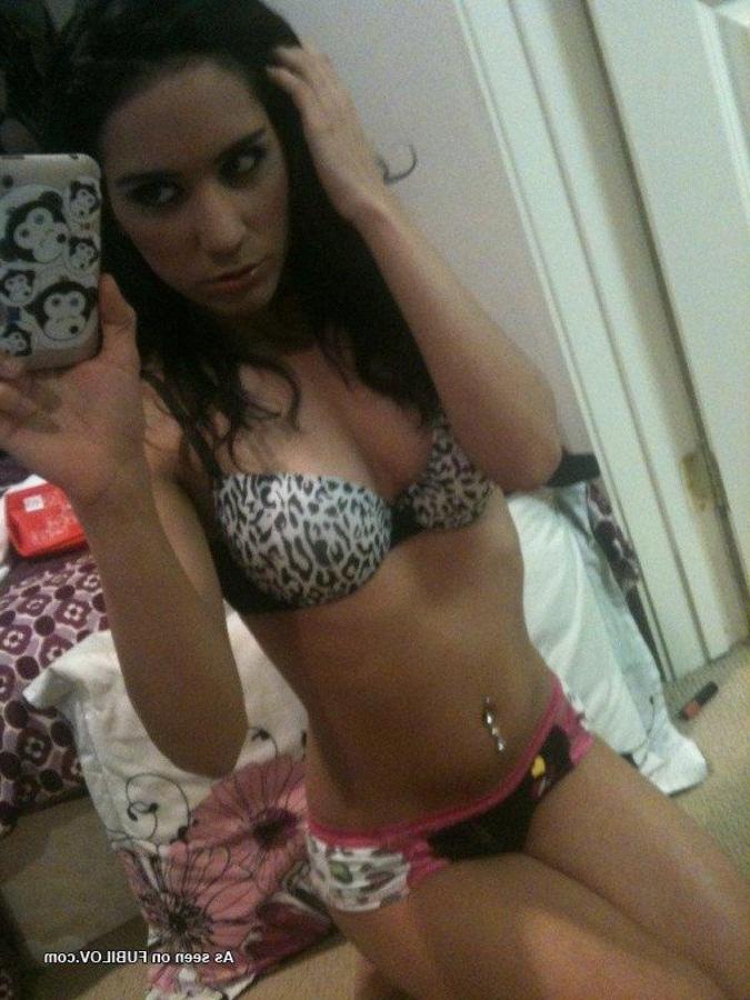 9P Compilation of a sexy amateur babe camwhoring