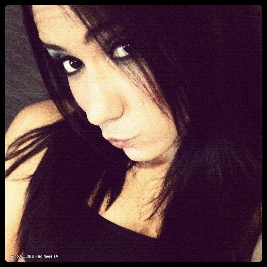 9P Compilation of a sexy amateur babe camwhoring