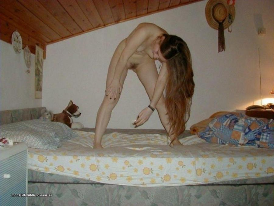 11P Compilation of a hot scene babe showing off her sexy body