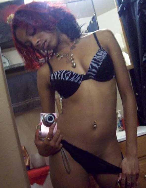 12P Picture compilation of steamy hot amateur black chicks