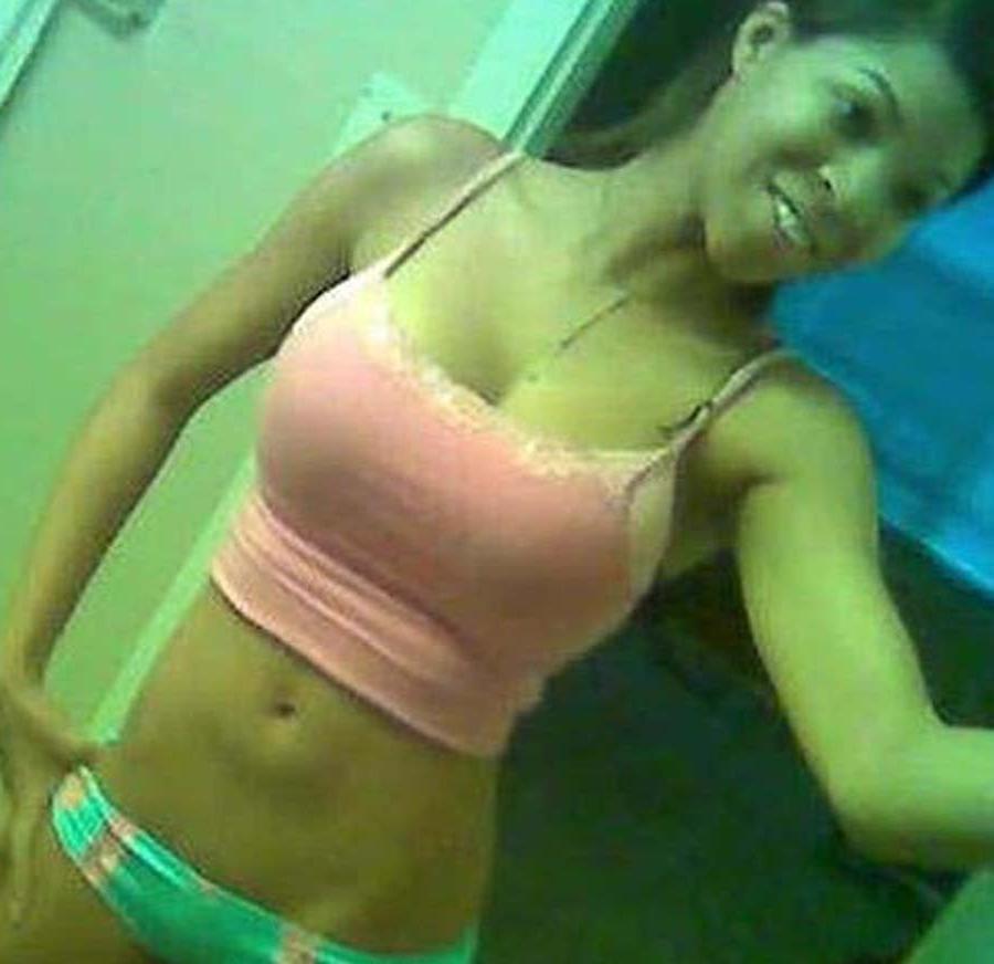 12P Picture compilation of hot amateur black chicks
