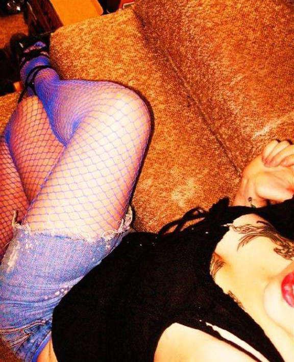 10P Picture compilation of various scene chicks