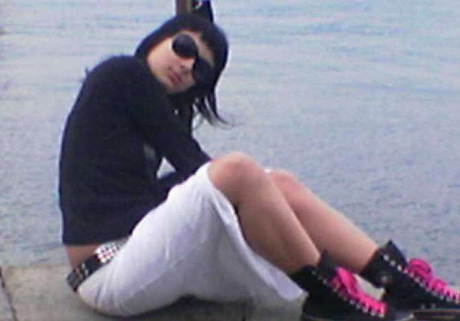 10P Picture compilation of scene chicks in pink and black