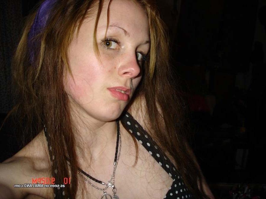 10P Picture compilation of sexy amateur scene girlfriends posing