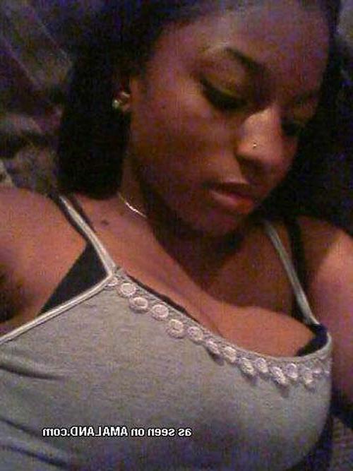 12P Picture compilation of a group of sultry nubian GFs
