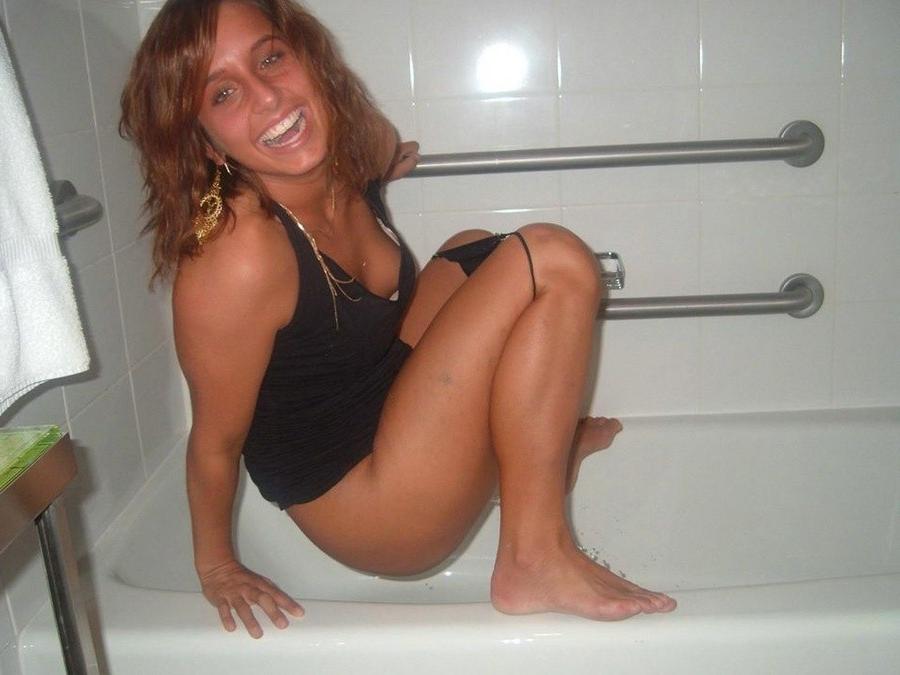 9P Halloween special for nasty girlfriends set of pics