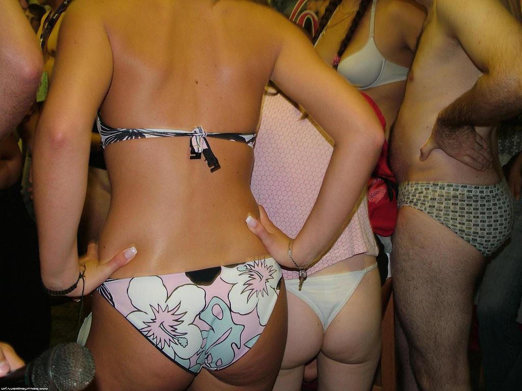 15P Real college party girlfriends fucking