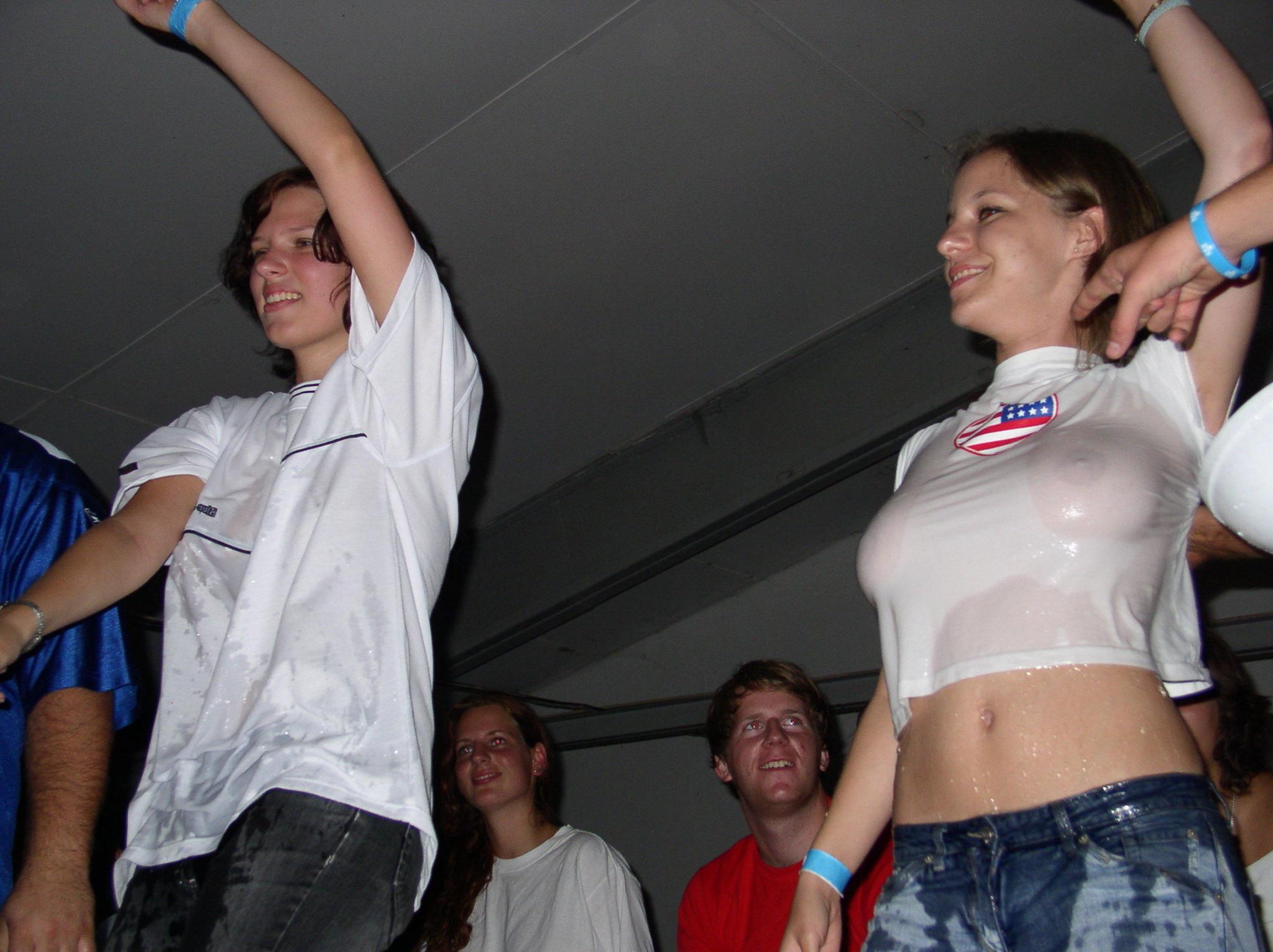 15P Real college party girlfriends fucking
