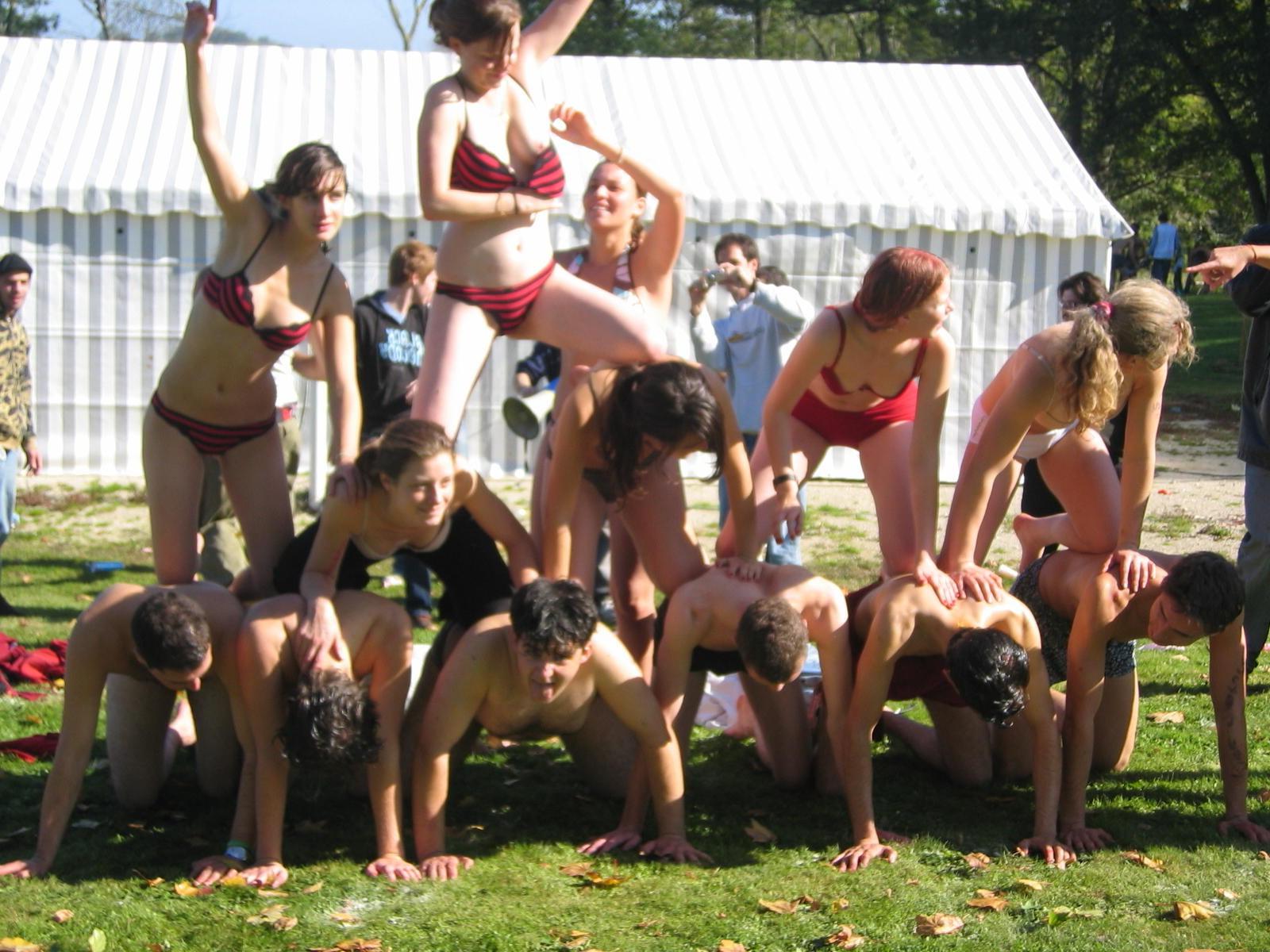 15P Real college party girlfriends fucking