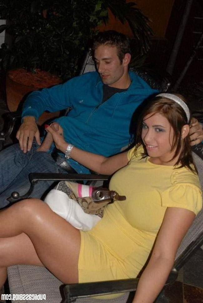 15P Naked gfs are posing and playing outdoors
