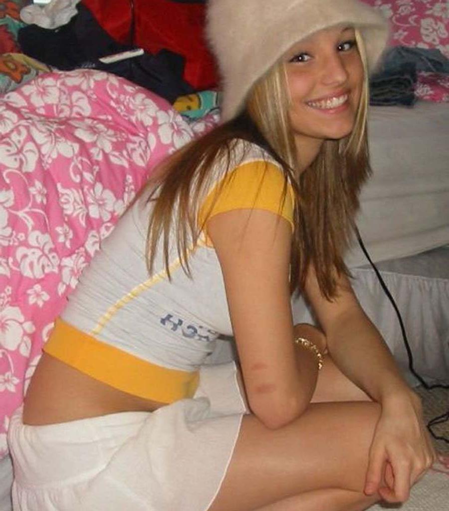 15P Picture compilation of gorgeous amateur sexy chicks