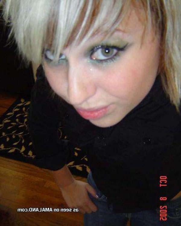 16P Photo compilation of nice amateur sexy non-nude chicks