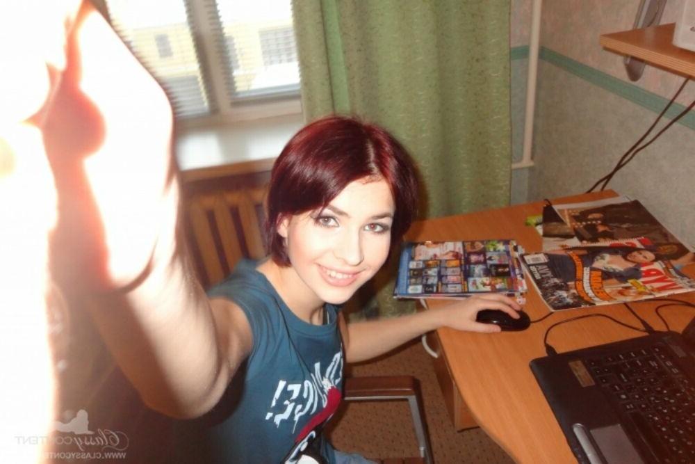 15P Teenie girlfriends self shot and posing 40
