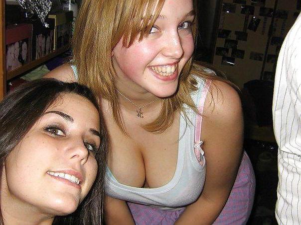 25P BUSTY AMATEUR III