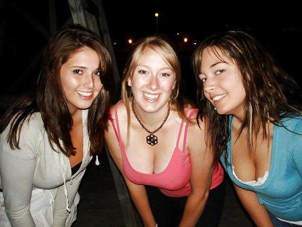 25P BUSTY AMATEUR III