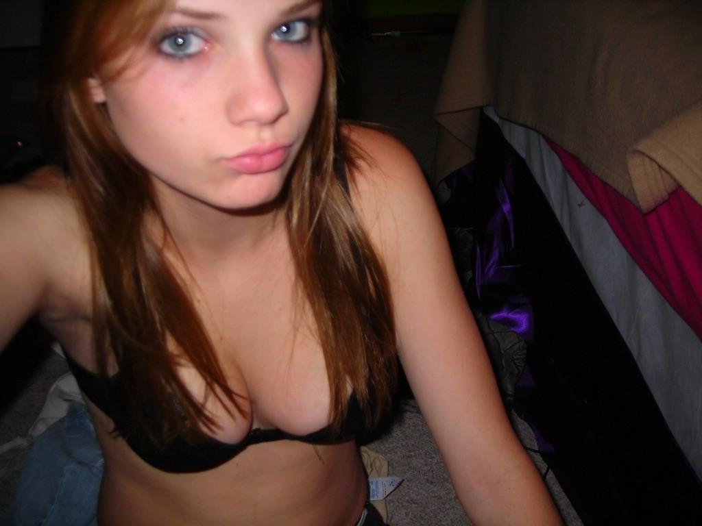 16P Girls gone party wild