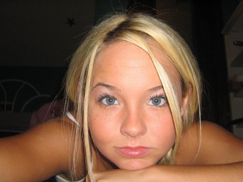 16P Pictures of various naked amateur babes