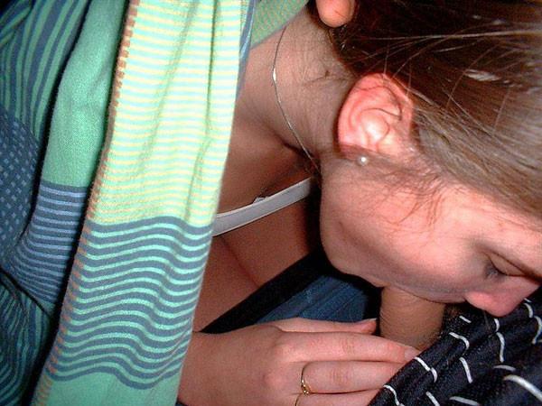 16P milf cock sucking