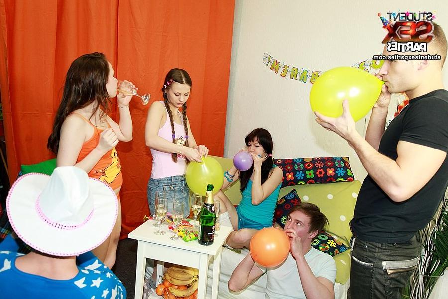 8P Pretty party girls have sex fun