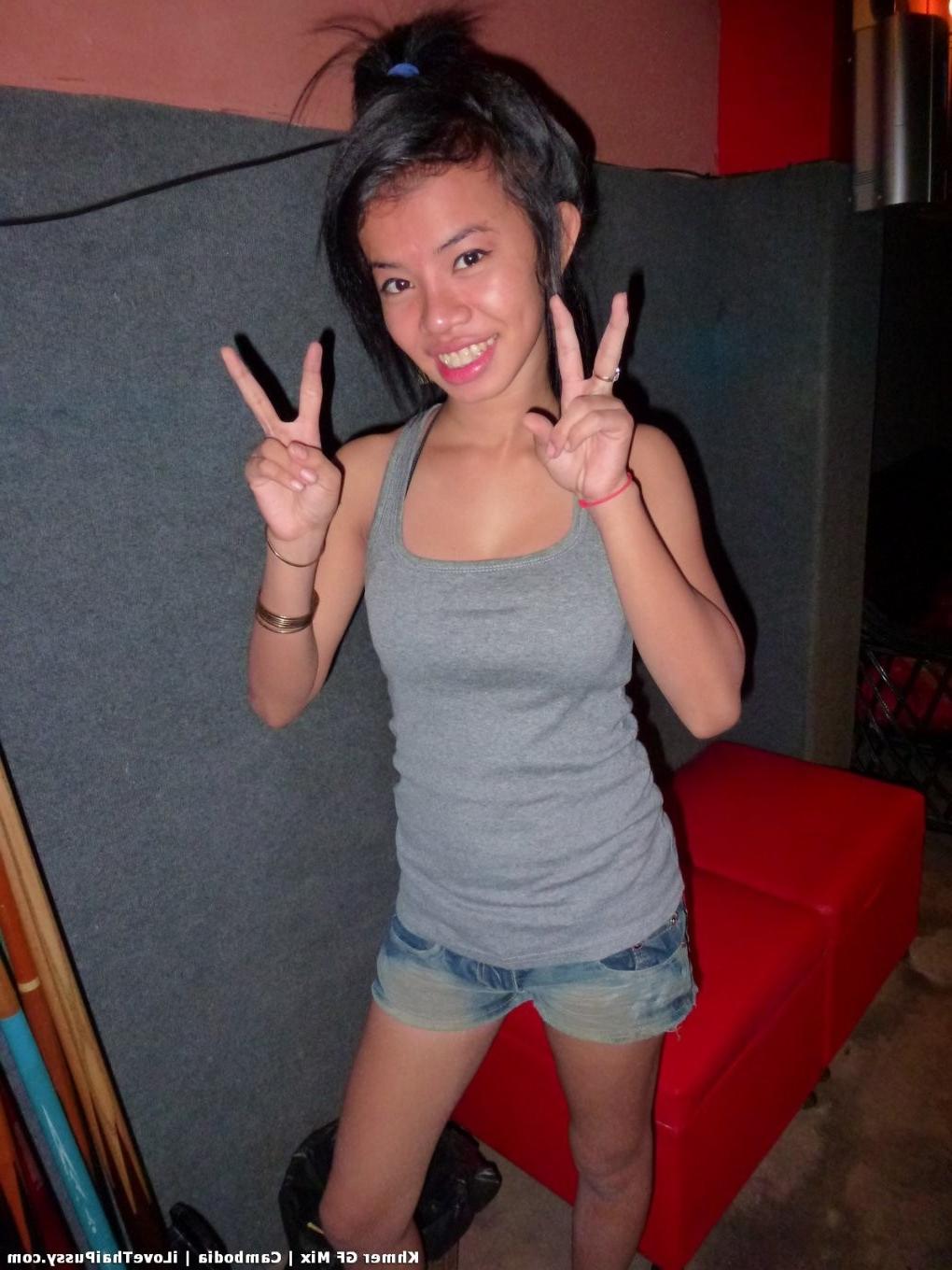 25P Naughty thai teen street hooker loves bareback no condom fucking sex tourists as