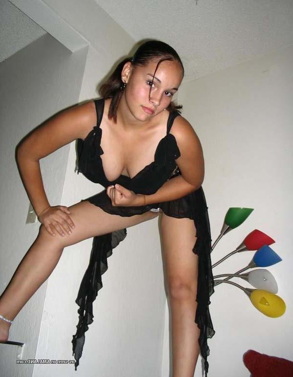 12P Picture compilation of steamy hot and sexy Latinas