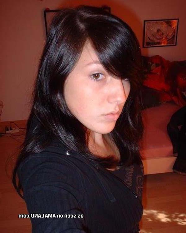 12P Picture compilation of a steamy hot chica's sexy selfpics
