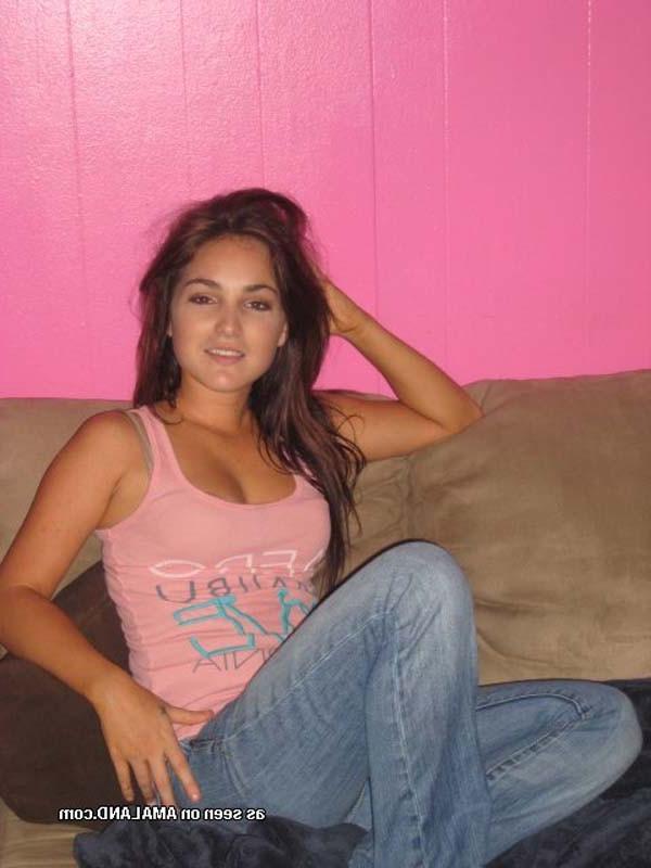 12P Picture compilation of a petite Latina cutie's selpics