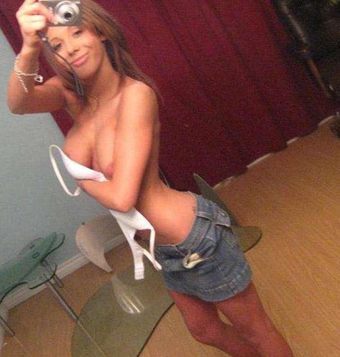 15P Heavy-chested wife