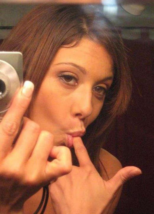 15P Heavy-chested wife