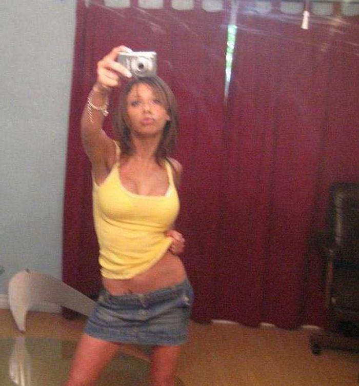 15P Heavy-chested wife