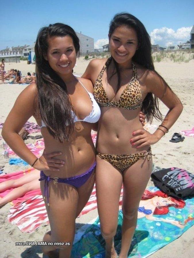10P Nice hot group of sexy busty amateur girlfriends