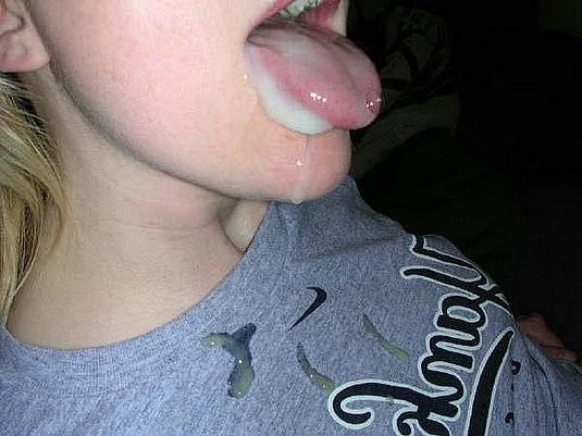 12P Horny amateur Halloween set of pictures