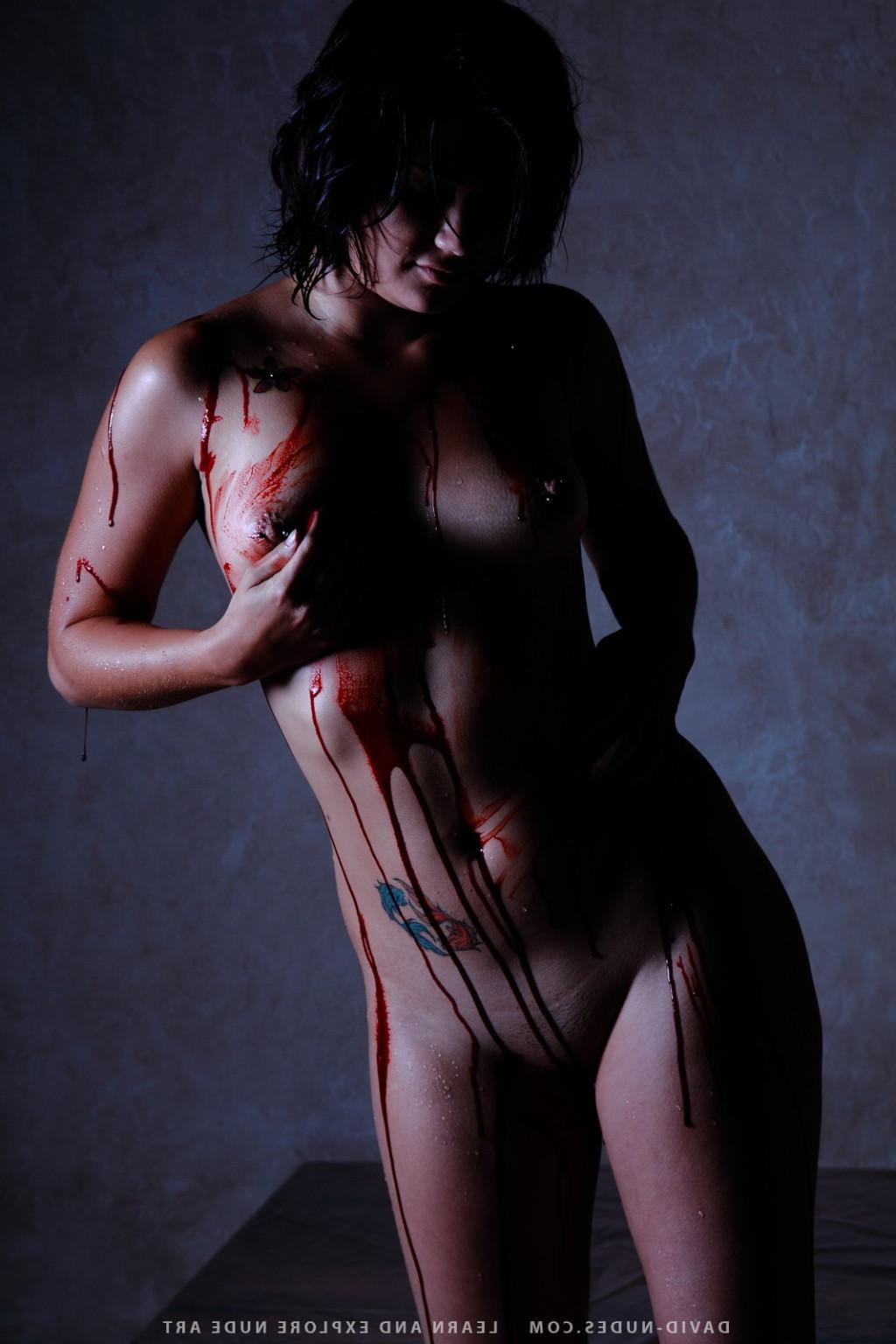 16P Allaura Bloody Halloween