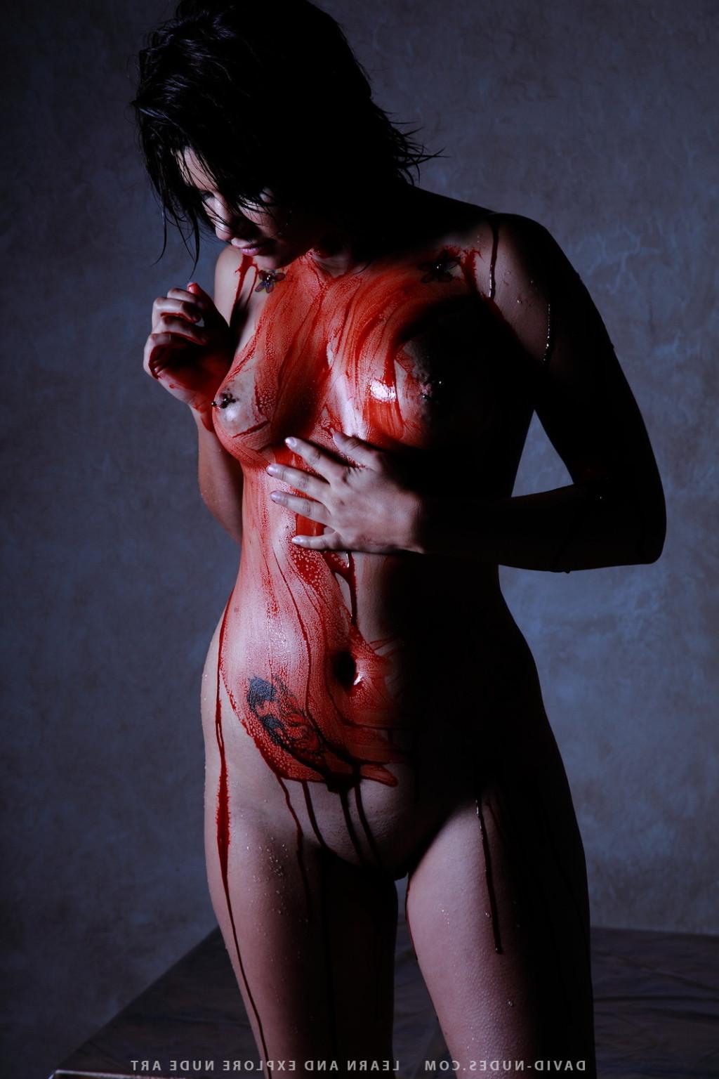 16P Allaura Bloody Halloween