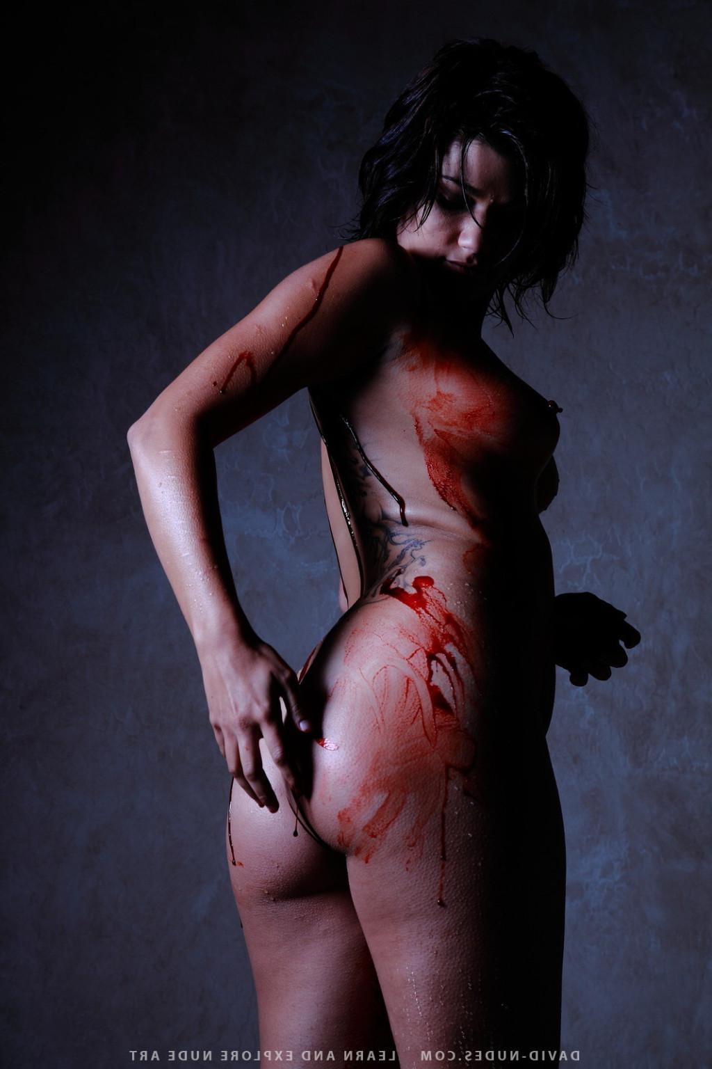 16P Allaura Bloody Halloween