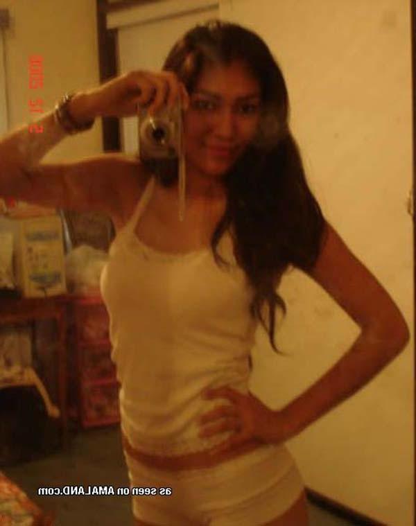 12P Photo compilation of hot sexy kinky amateur chicas