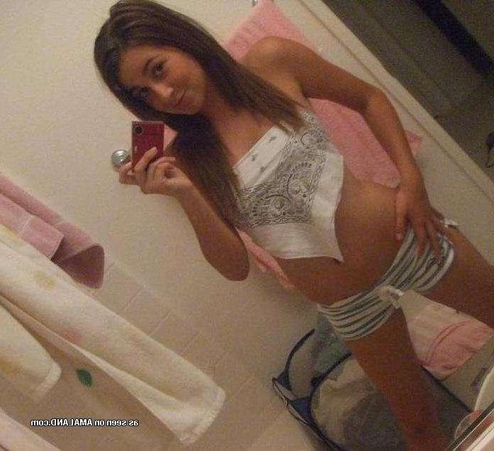 12P Self obsessed self-shooting amateur GFs compilation