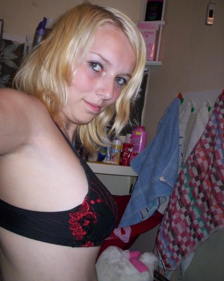 16P Babe getting hot