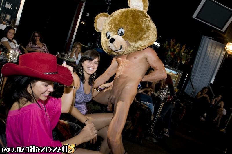 16P Many drunk partygirls sucking and fucking at a wild sex orgy