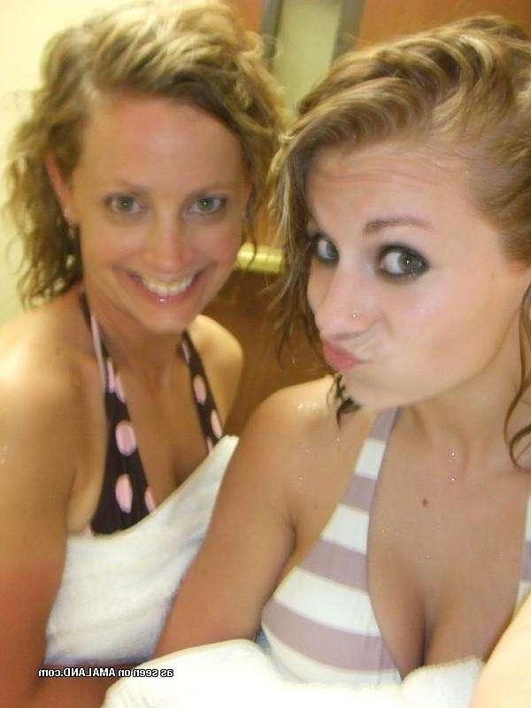 12P Compilation of sexy amateur girlfriends in bikinis